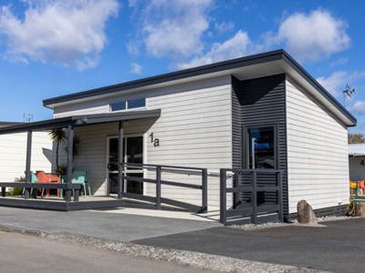 Ōmokoroa — photo from its official TOP 10 listing